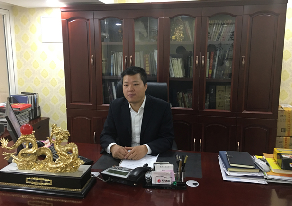 蒙太奇董事長(zhǎng)趙廣全攜全體員工給大家拜年啦！